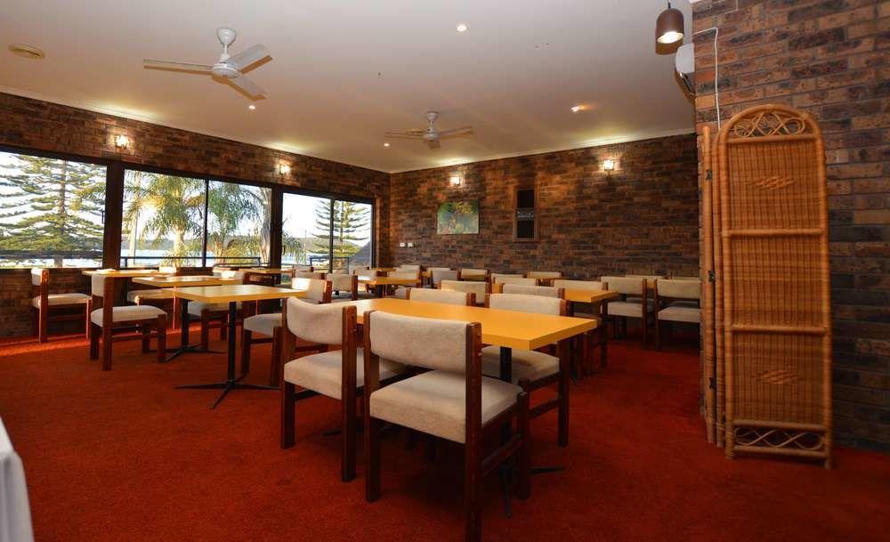 Quays Hotel Batemans Bay Esterno foto